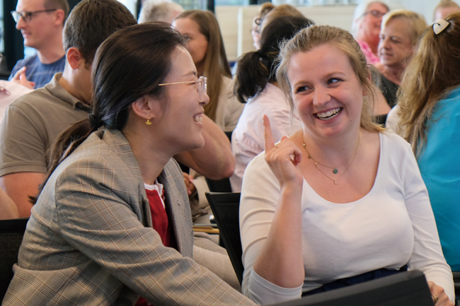 A glimpse of a lunch-talk session.